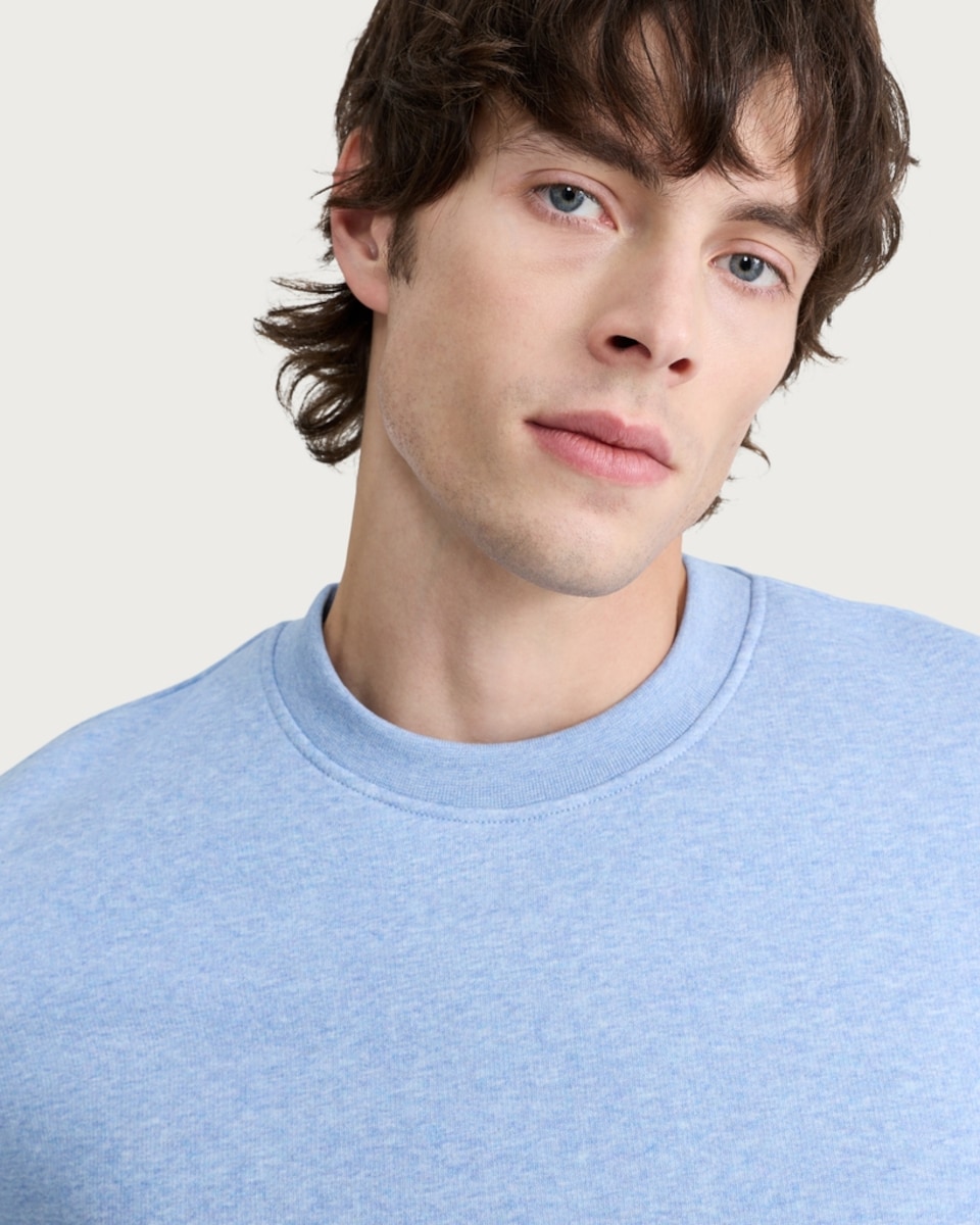image 1 of F&F Active EVERYHOUR Cotton Rich Crew Neck Sweatshirt in Blue