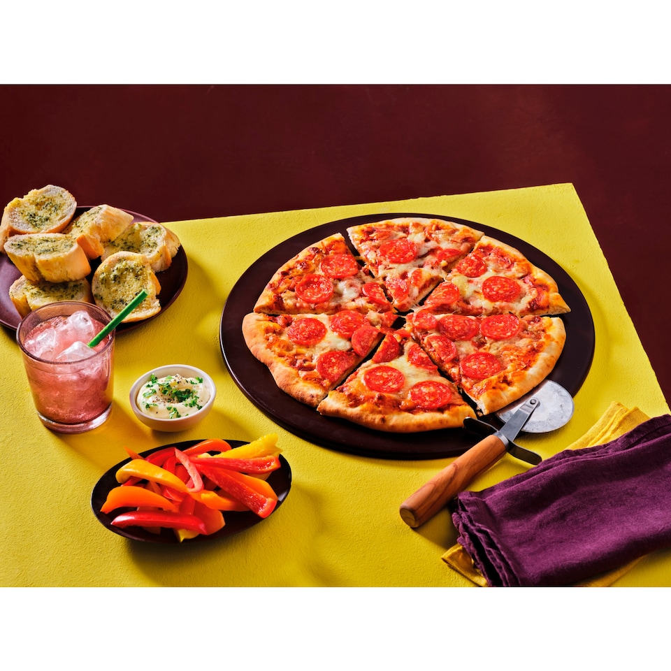 image 1 of Tesco Stonebaked Pepperoni Pizza 337g
