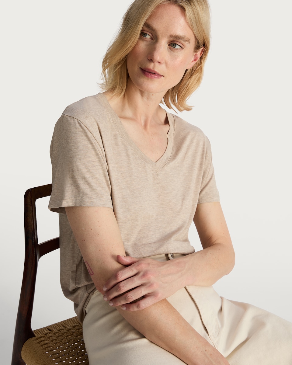 image 1 of F&F V Neck Short Sleeved T-Shirt in Neutral