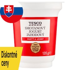 Tesco Smotanový jogurt jahodový 135 g