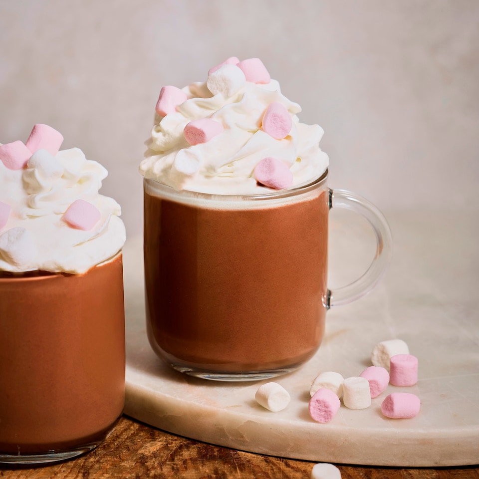 image 1 of Elmlea Whipped Spray Cream 250g