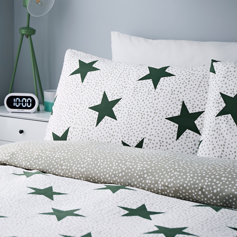 image 1 of Silentnight Supersoft Star Print Duvet Set Double