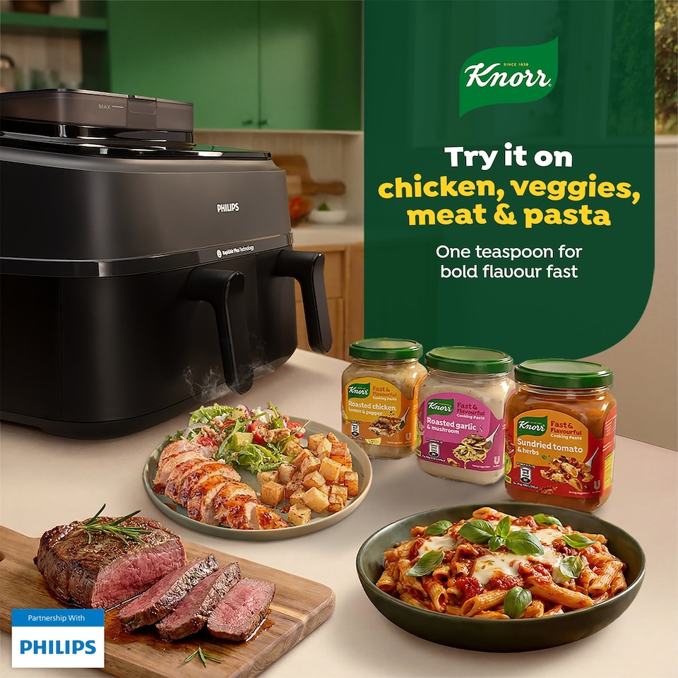 image 1 of Knorr Sundried Tomato & Herbs Cooking Paste 165g