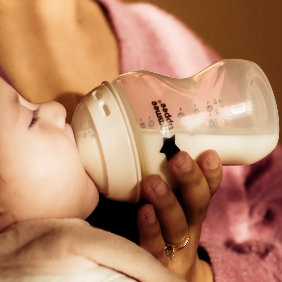 image 1 of Tommee Tippee Travel Food And Bottle Warmer