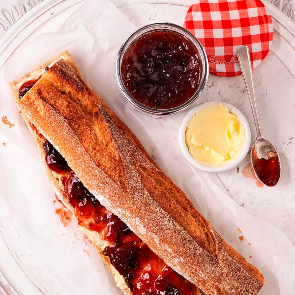 image 1 of Bonne Maman Strawberry Conserve 370G
