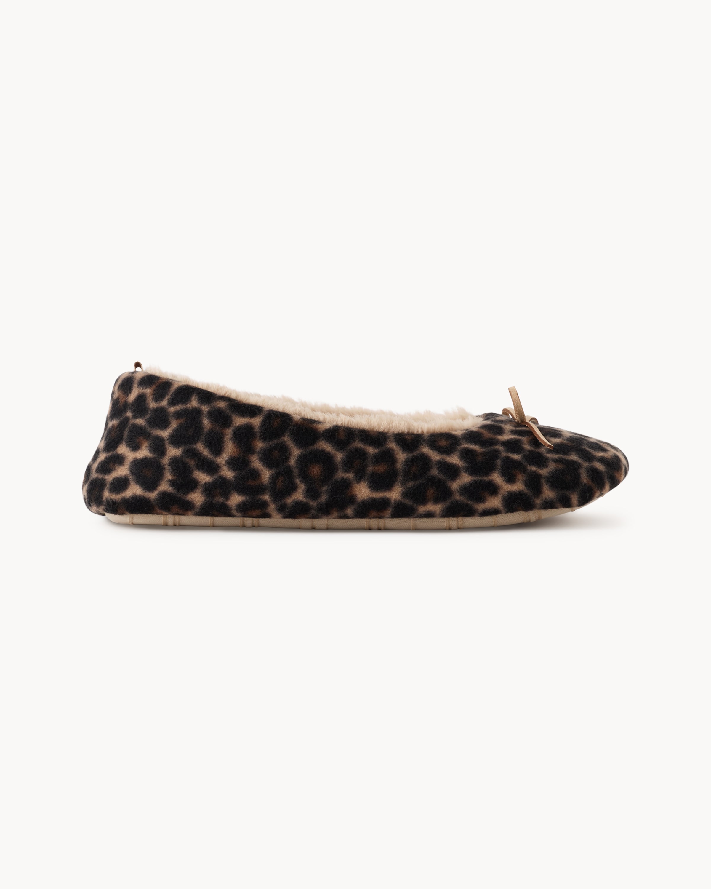 F&F Leopard Print Faux Fur Lined Slippers in Neutral