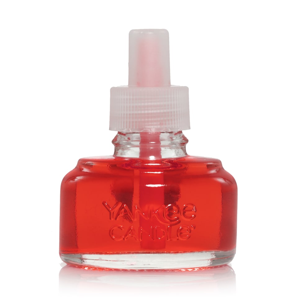 image 1 of Yankee Classic Black Cherry Plug Refill 2X18.5Ml