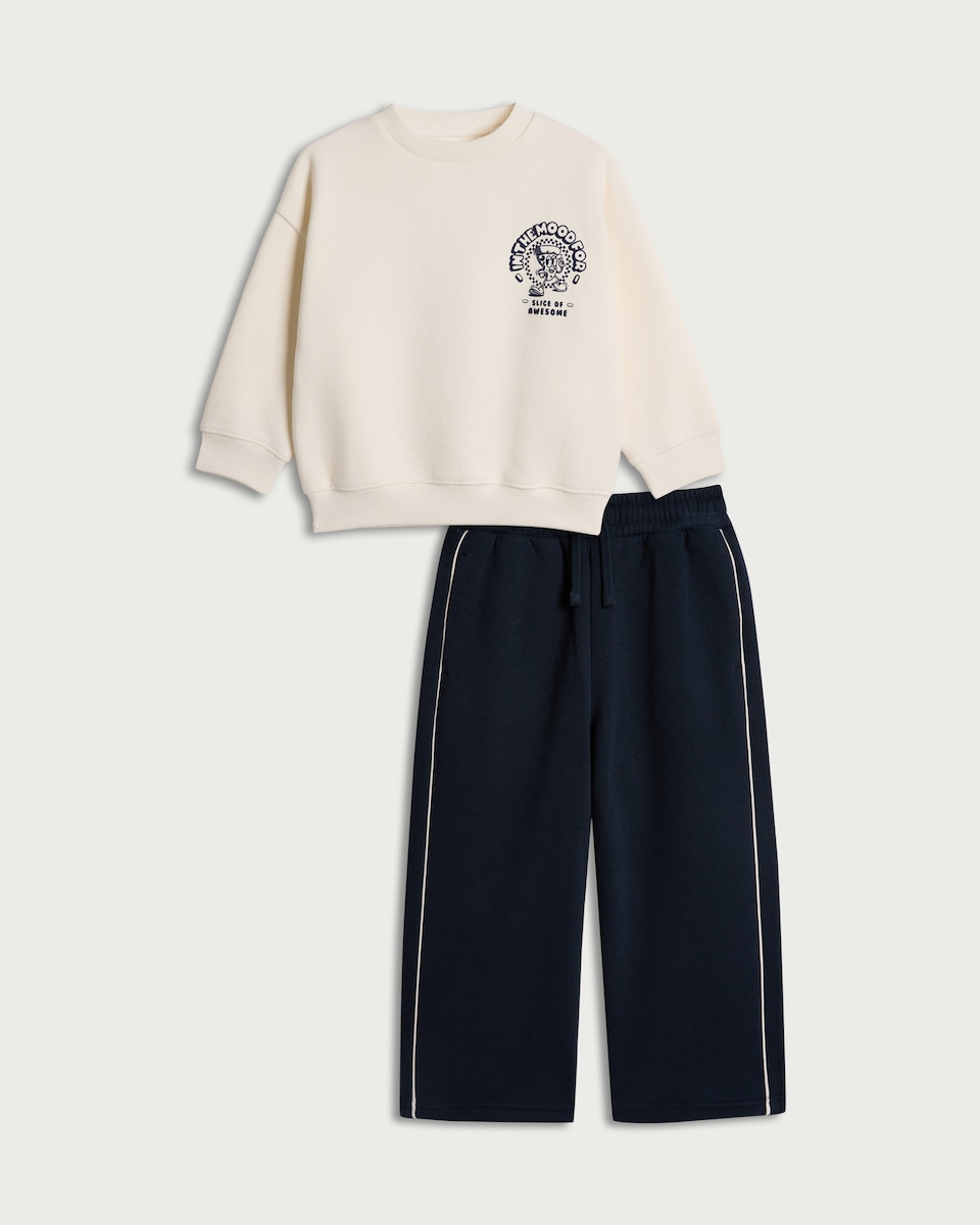 image 1 of F&F Boys 2-Piece Cotton Rich Slogan Sweatshirt and Joggers Set in Cream