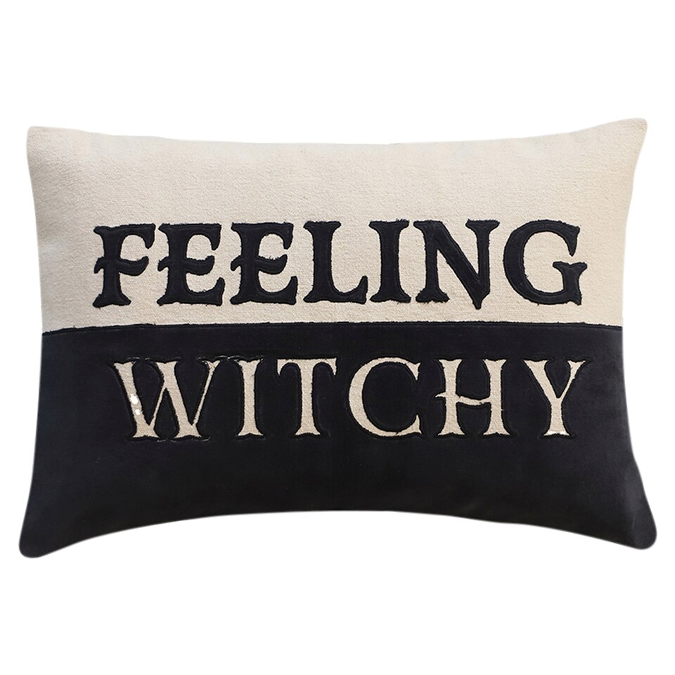 F&F Home Feeling Witchy vankúš 40 x 60 cm