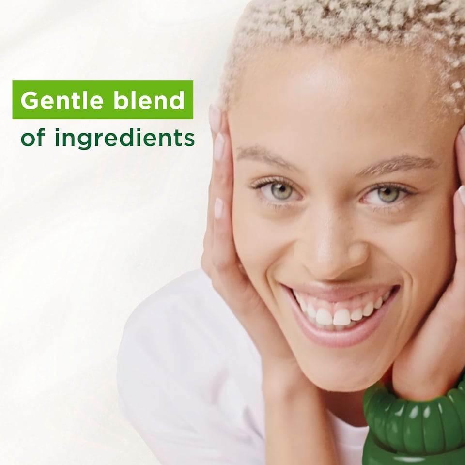 image 1 of Simple Refreshing Shower Gel Body Wash 225ml