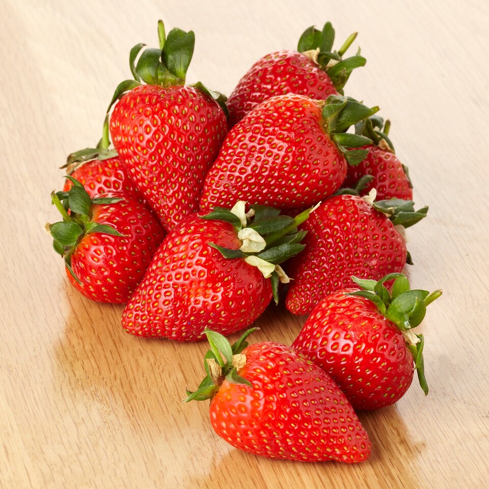 image 1 of Tesco Strawberries 227G