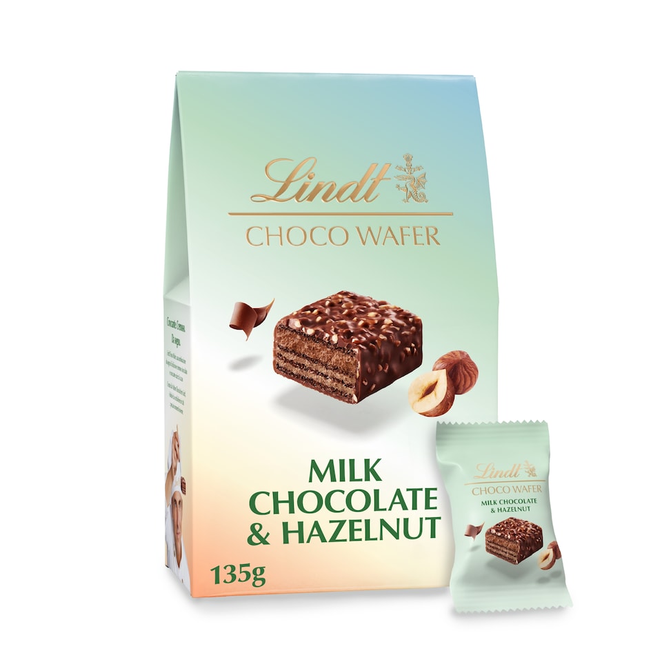 image 1 of Lindt Milk Chocolate & Hazelnut Choco Wafers 135G