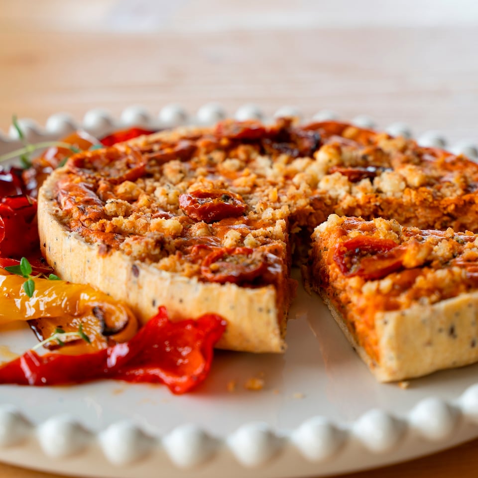image 1 of Higgidy Shakshuka Inspired Red Pepper & Greek Feta Brunch Quiche 400g