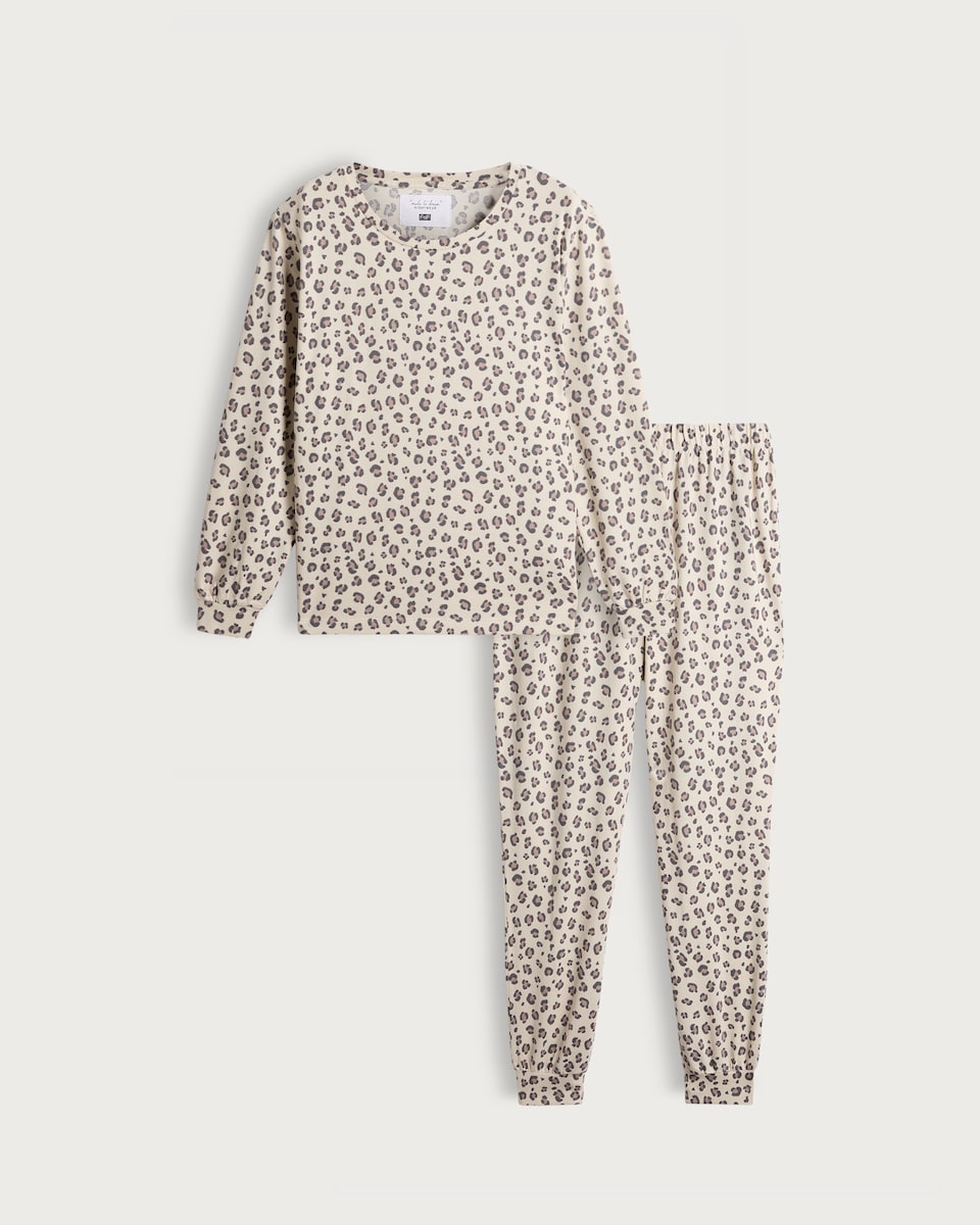 image 1 of F&F Textured Leopard Print Pyjama Set in Camel