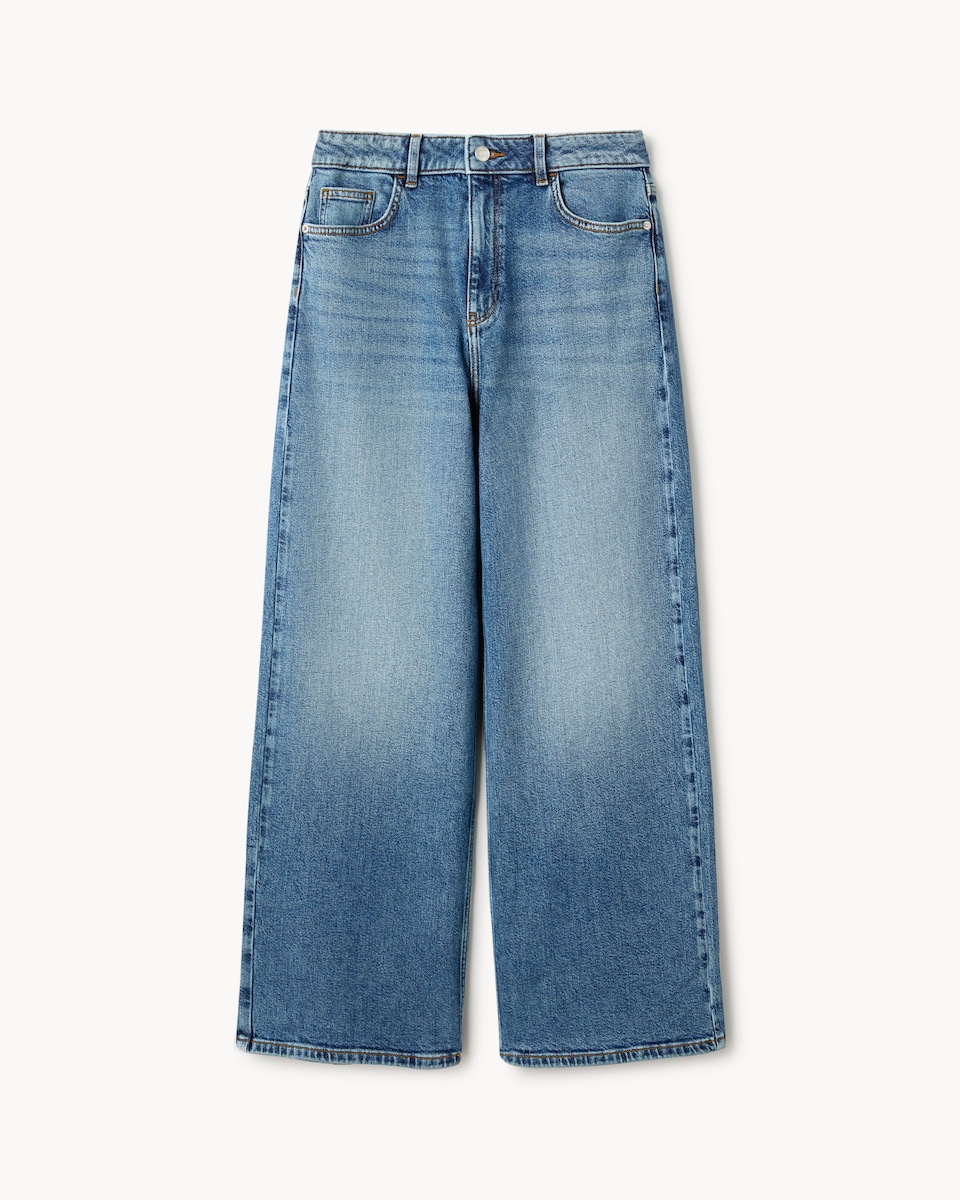 image 1 of F&F High Rise Wide Leg Jeans in Navy