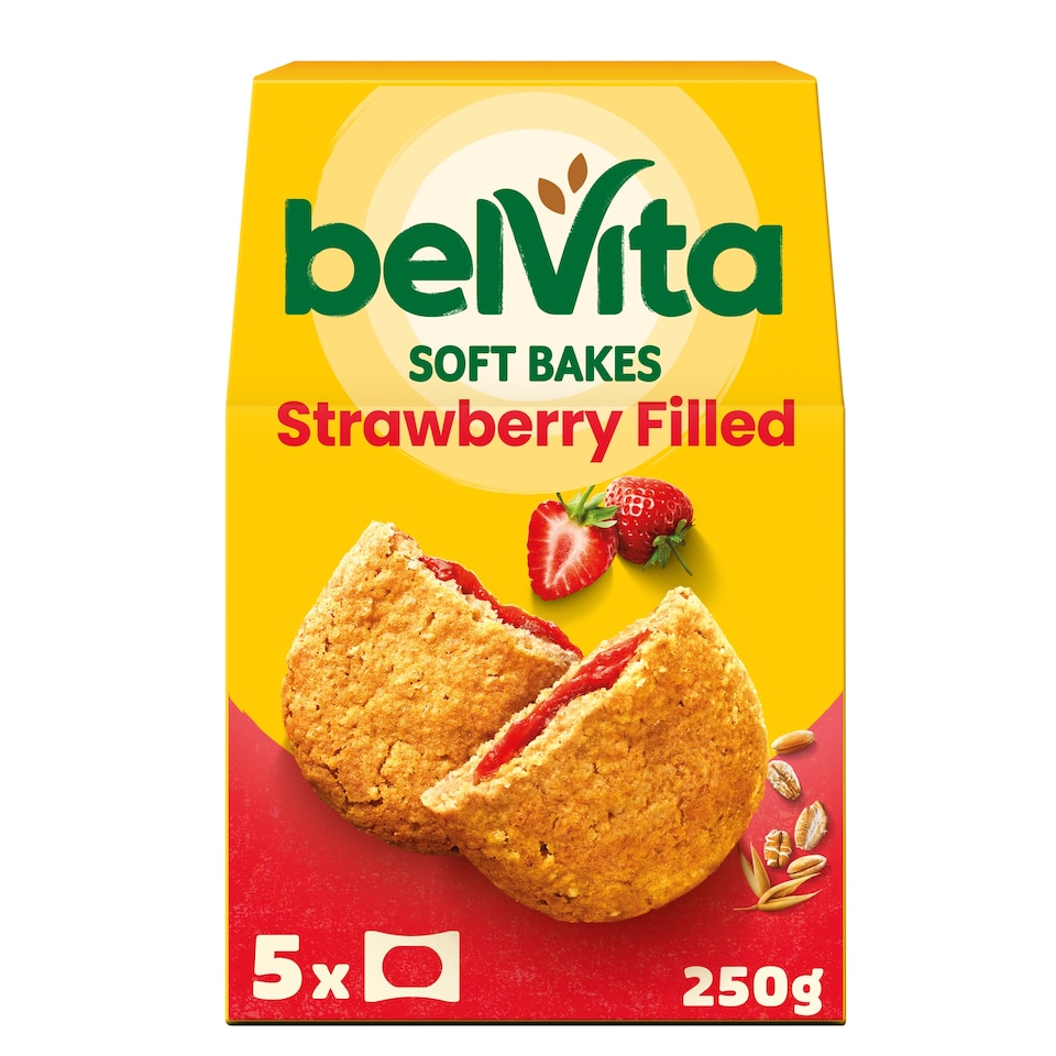 Belvita Breakfast Soft Bakes Strawberry Filled Cereal Snack Bars Pack 5 x 50g