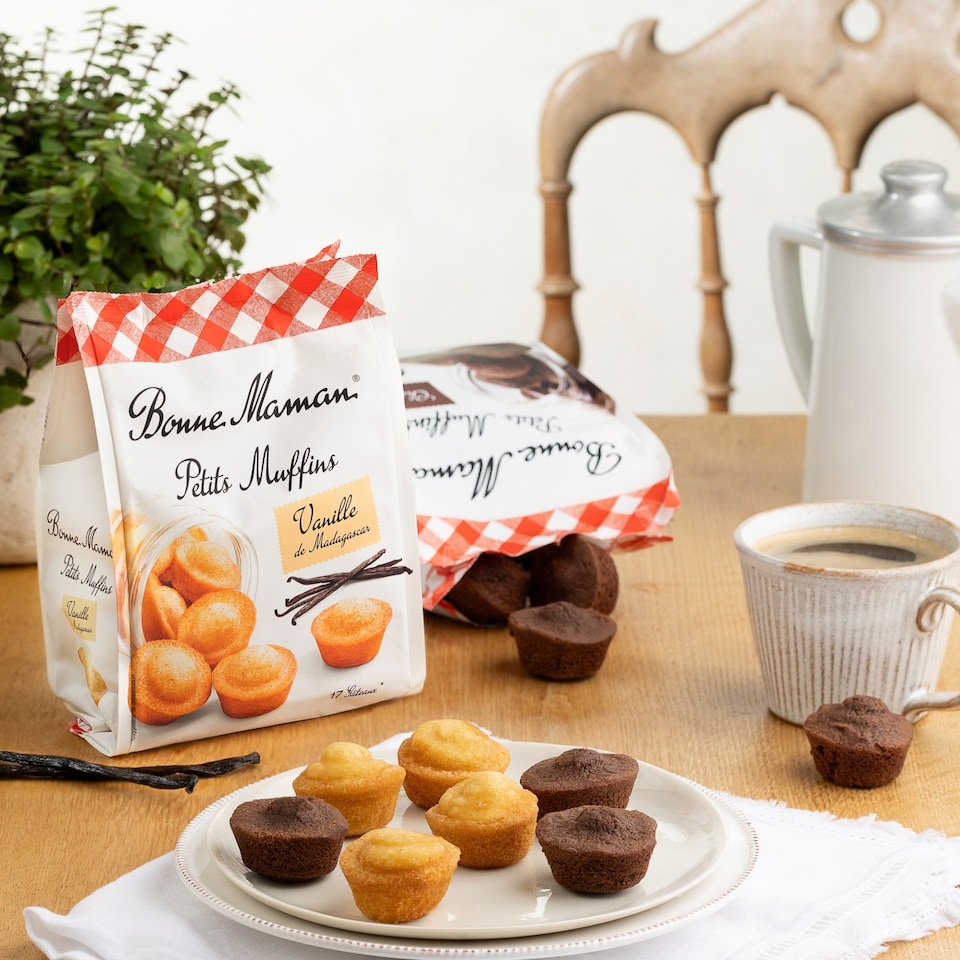 image 1 of Bonne Maman Petits Muffins - Vanilla 235g