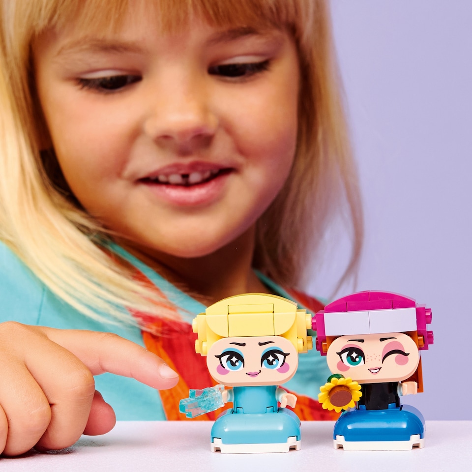 obrázok 1 z LEGO Disney Ľadové kráľovstvo 43284 Mini Anna a Elsa