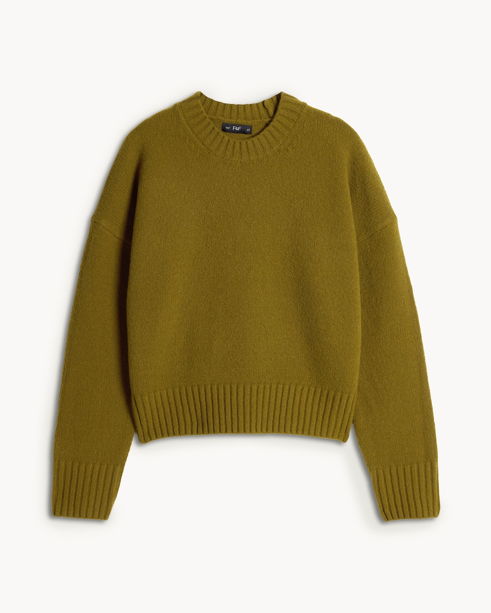 image 1 of F&F Knitted Cropped Jumper in Olive
