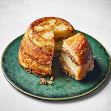 62. Tesco Finest Chef’s Collection Potato & Three Cheese Pavé with Caramelised Onions 620g (Serves 4)