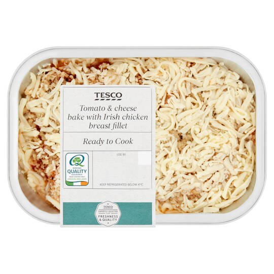 Tesco Tomato And Cheese Bake Irish Chicken Breast Fillet 500G Tesco