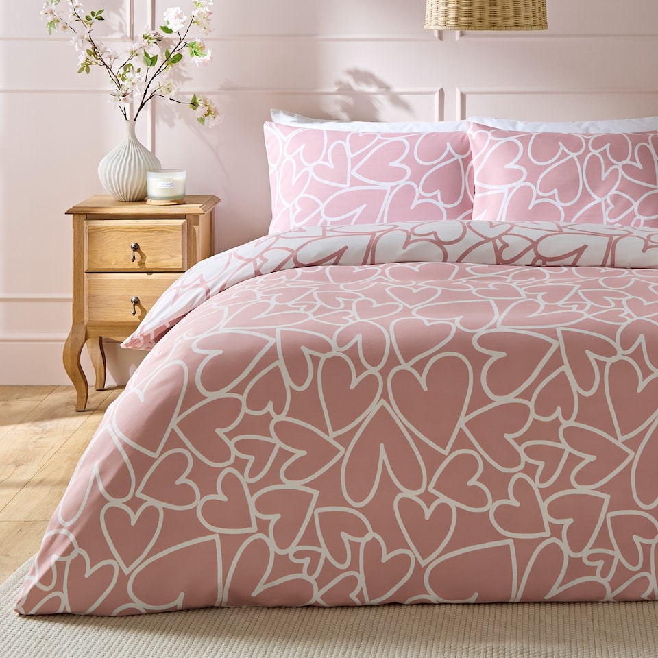 image 1 of Silentnight Love Sleep Large Heart print duvet set -single
