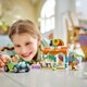 LEGO Friends 42625 Smoothie stand a strandon  3. kép