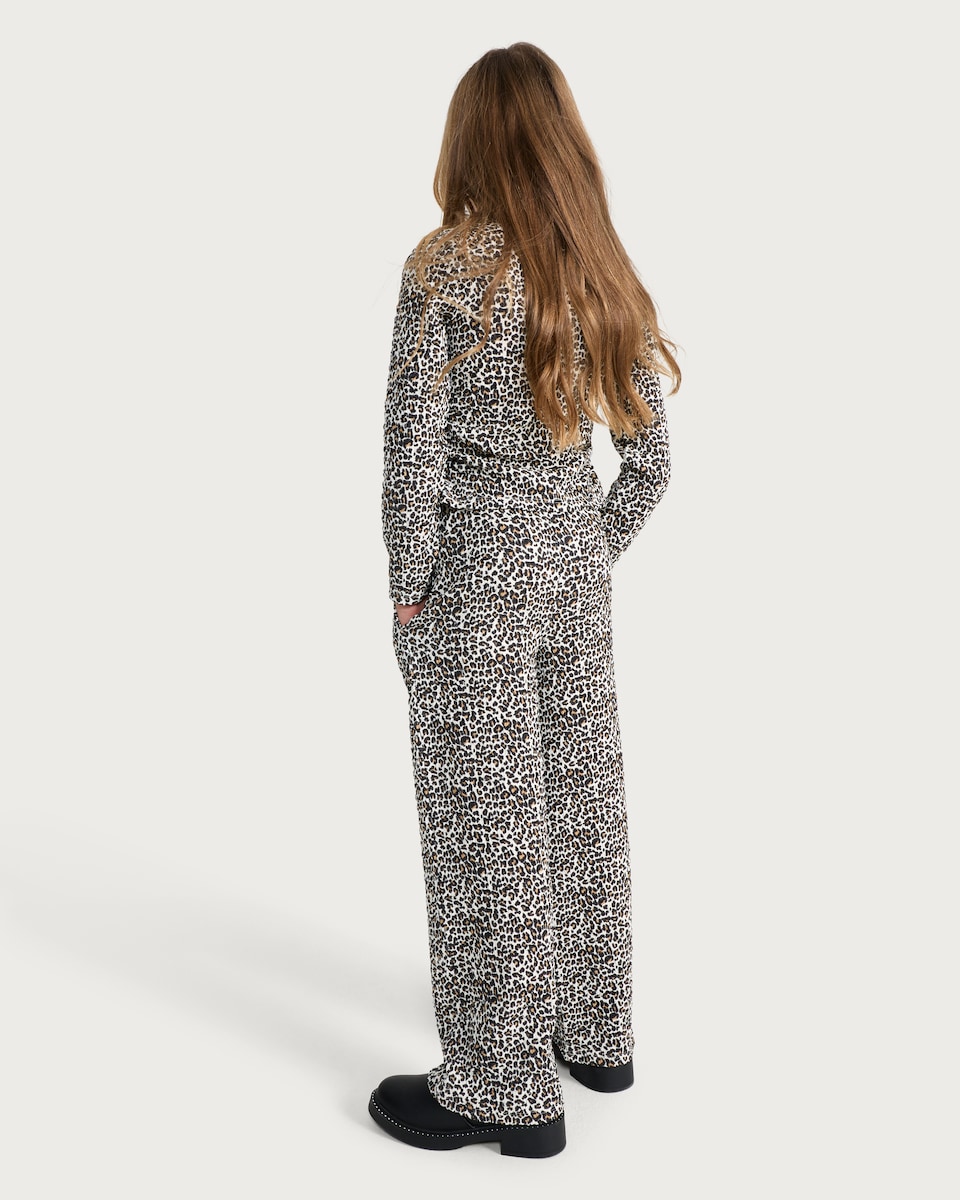 image 1 of F&F Girls 2-Piece Leopard Print Top and Bottoms in Multi Brown