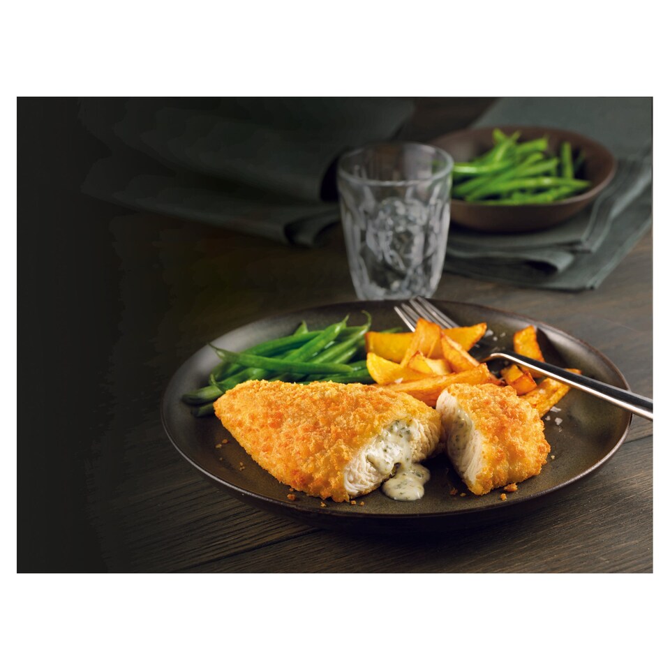 image 1 of Birds Eye Inspirations 2 Chicken With Garlic And Herb Sauce 240G