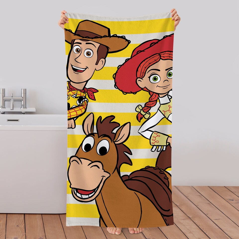 image 1 of Disney Toy Story Friends Towel