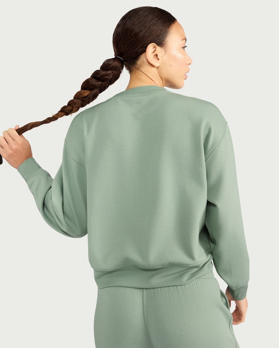 image 1 of F&F Active AFTERCLASS Sweatshirt in Green