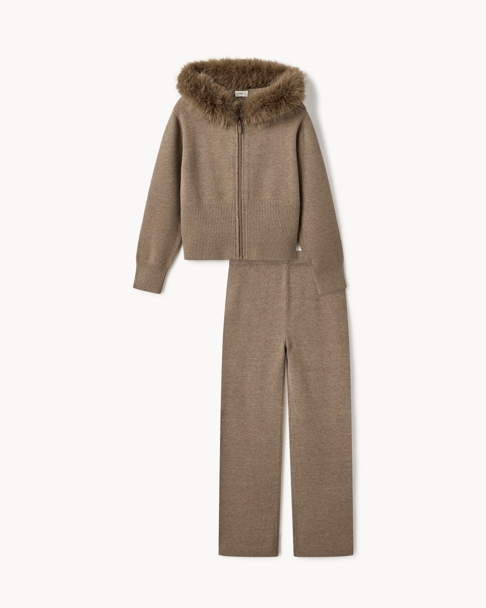 image 1 of F&F Girls Faux Fur Trim Zip-Up Cardigan and Trousers Set in Tan