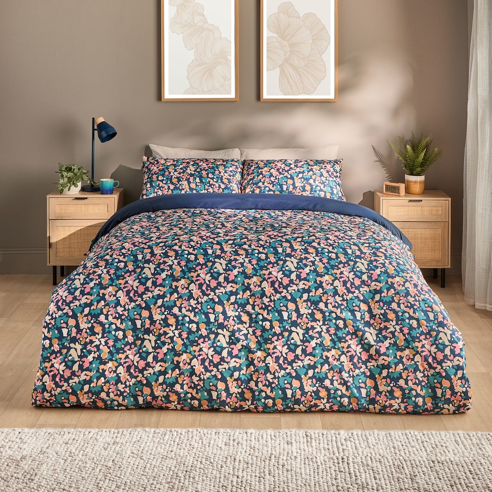 image 1 of  Silentnight Supersoft Navy Floral Duvet Set Double 