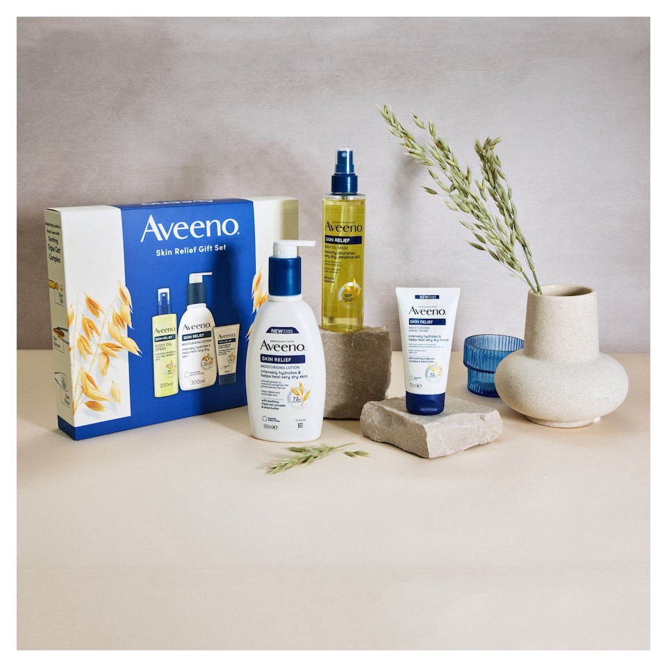 image 1 of Aveeno Skin Relief Moisturiser Gift Set with Body Lotion & Hand Cream