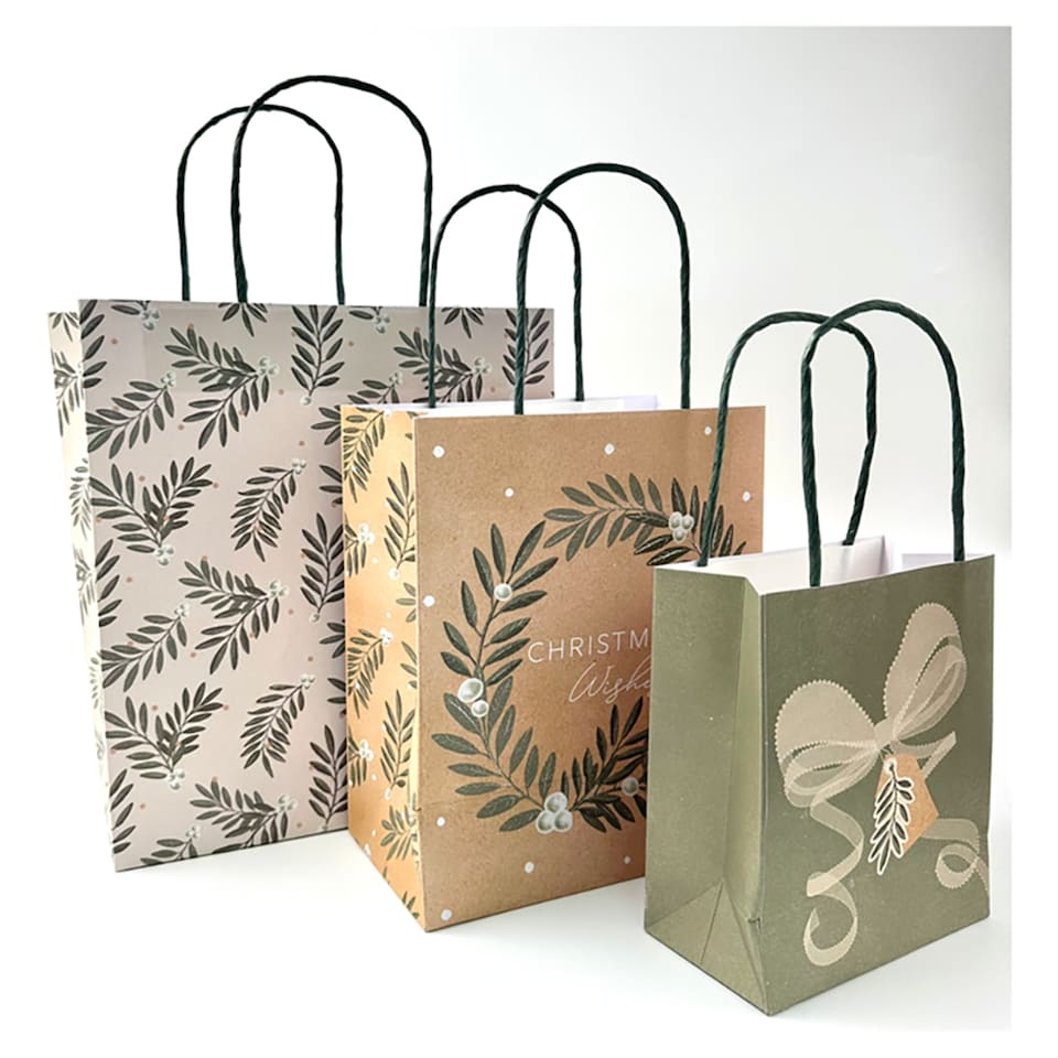 Tesco Green Christmas Gift Bags Multipack Set of 3