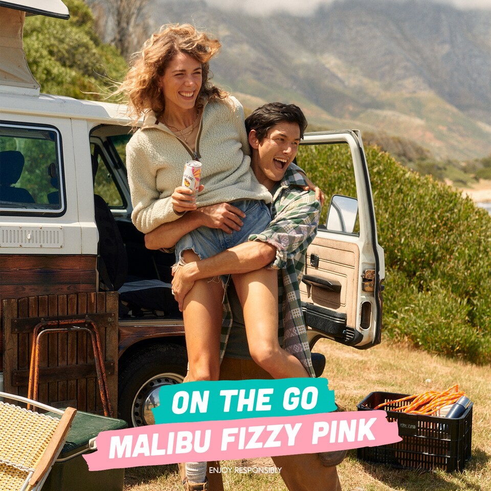 image 1 of Malibu Fizzy Pink Lemonade 250Ml