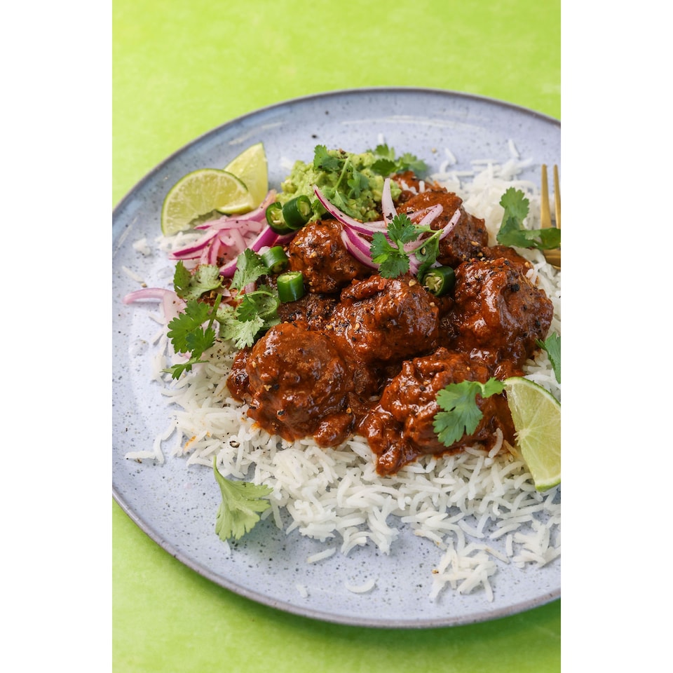 image 1 of Capsicana Mexican Tomato & Chipotle Meatballs Cooking Sauce Kit 273g