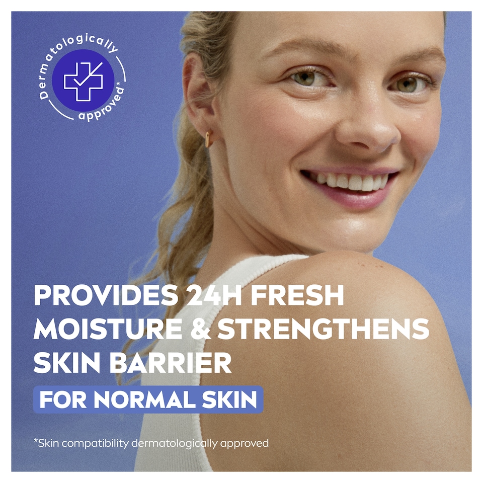 image 1 of NIVEA Refreshing Day Cream Moisturiser SPF15 Normal Skin 50ml