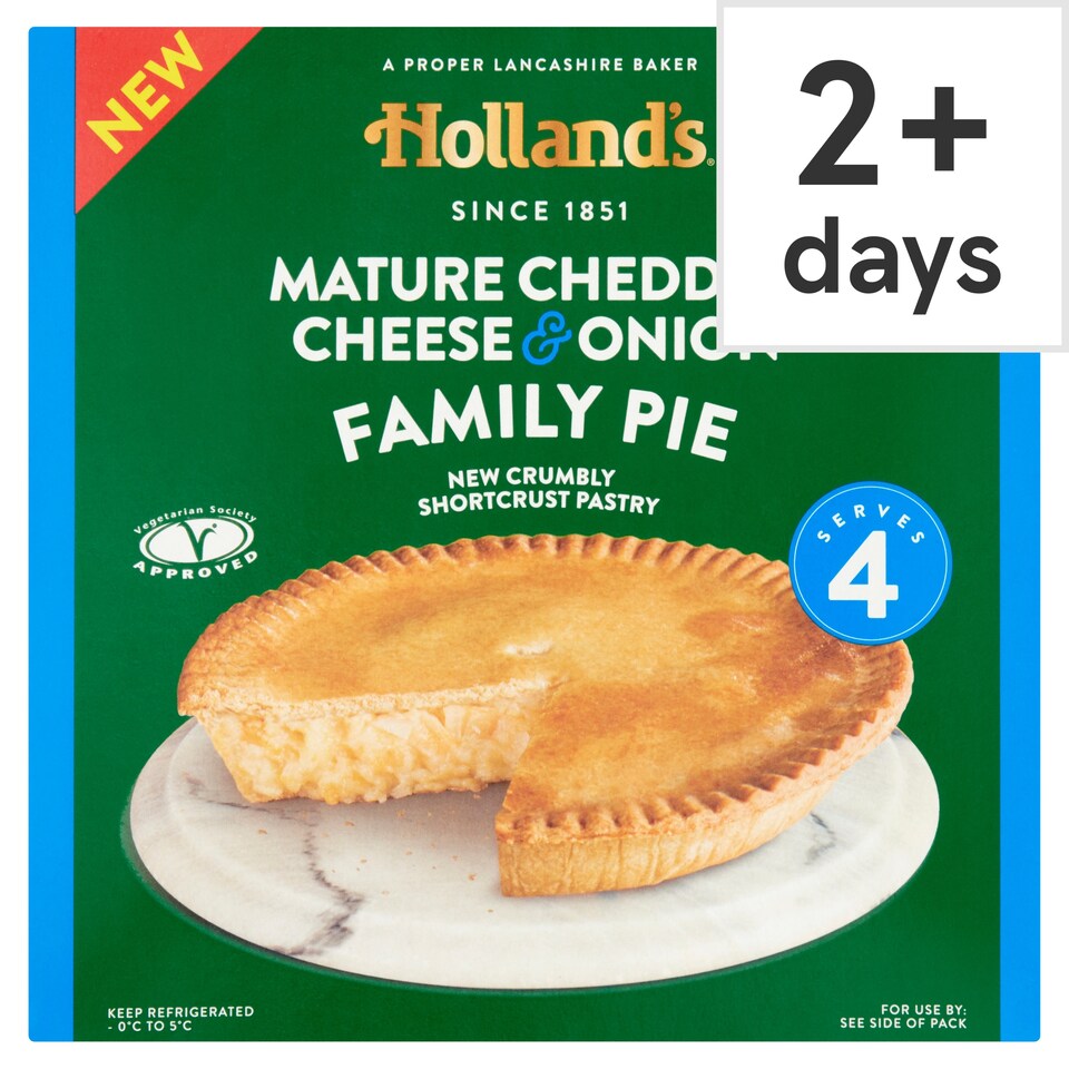 Hollands Family Cheese & Onion Pie