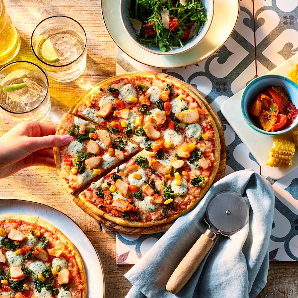 image 1 of Dr. Oetker Ristorante Pizza Pollo 355G