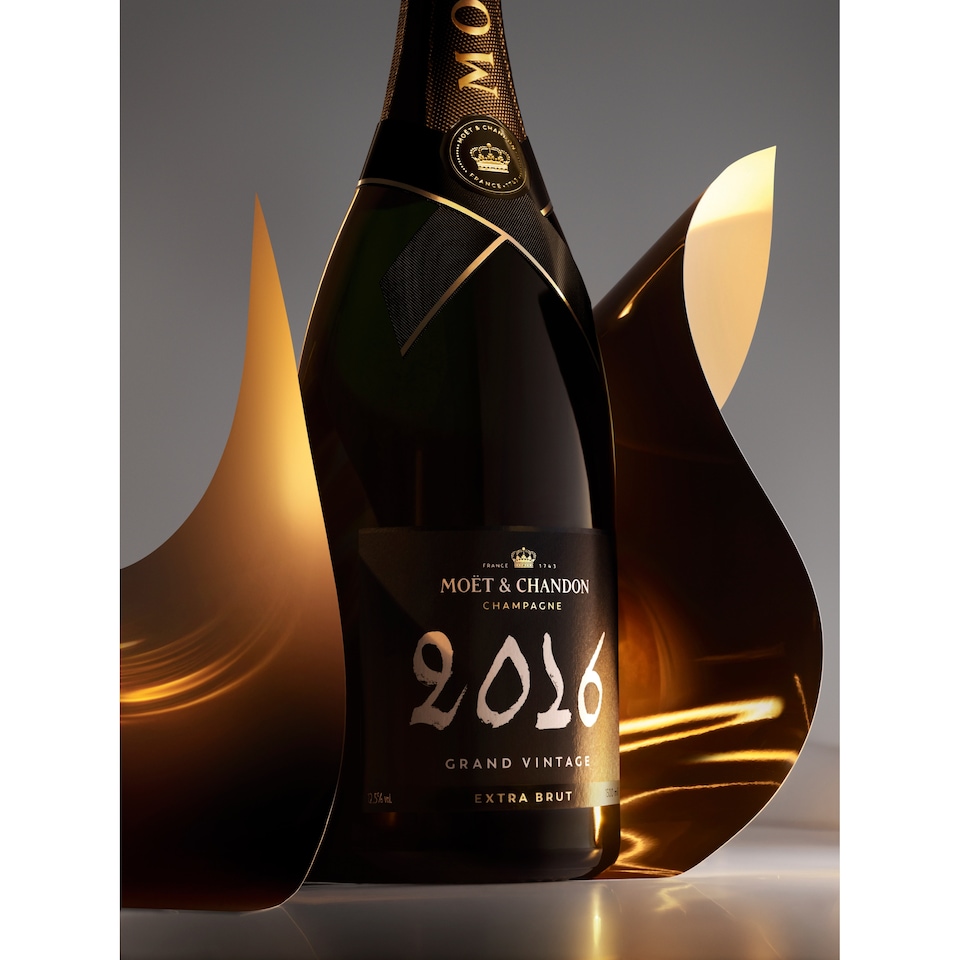 image 1 of Moet & Chandon Grand Vintage Champagne 75cl