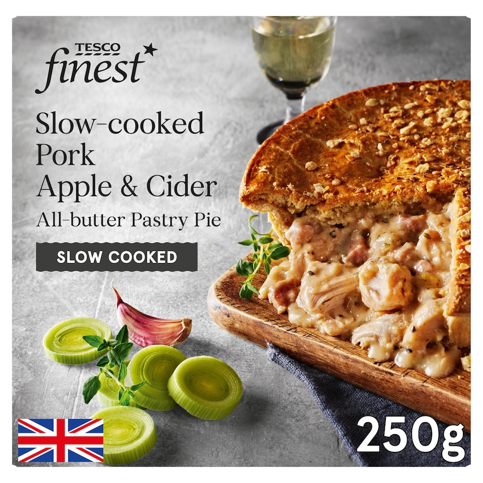 Tesco Finest Pork & Bramley Apple Pie 250g