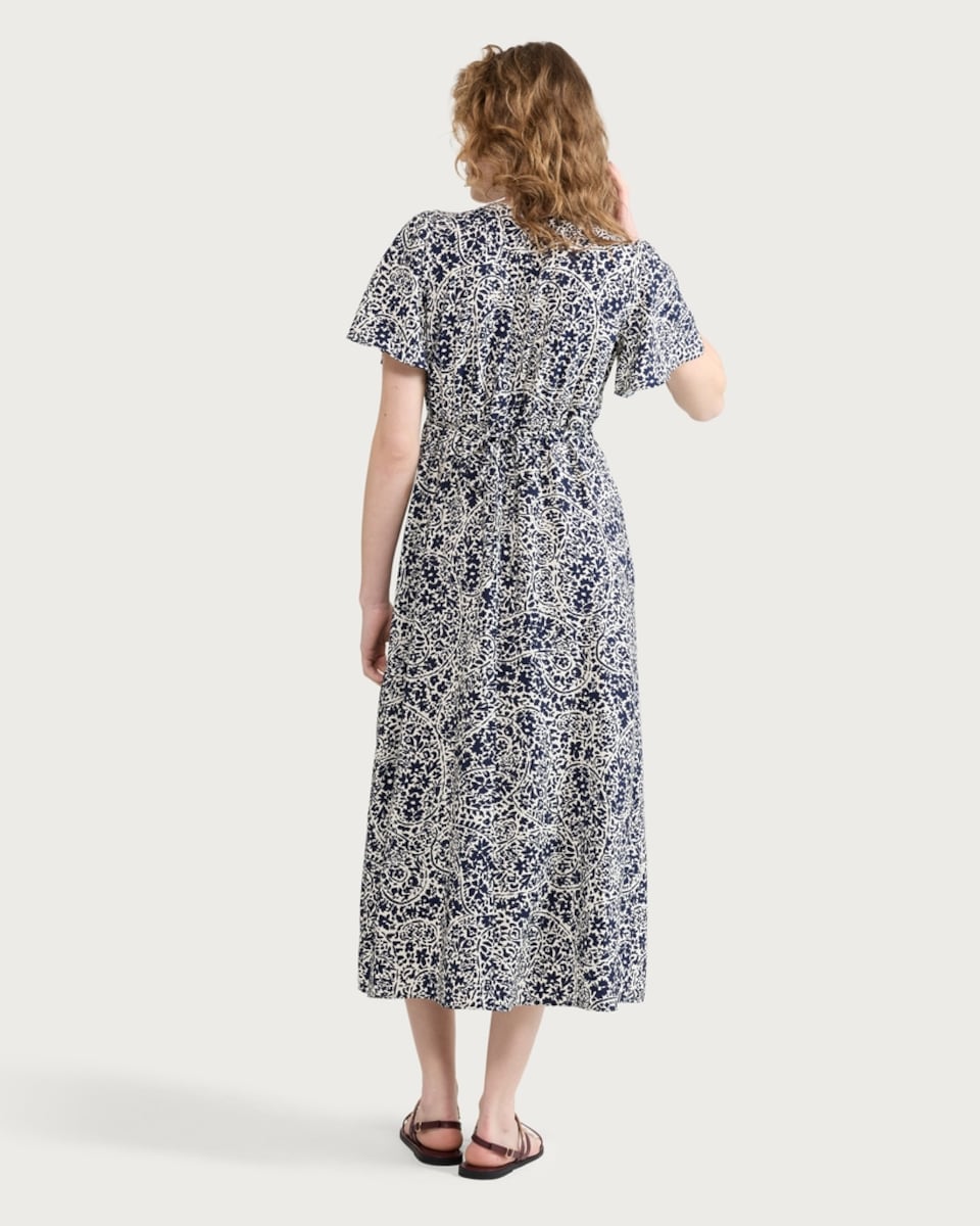 image 1 of F&F Floral Print V Neck Midi Dress in Navy