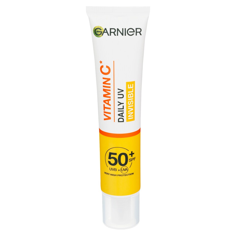 Garnier Skin Naturals Vitamin C denný rozjasňujúci UV fluid SPF 50 + invisible, 40 ml