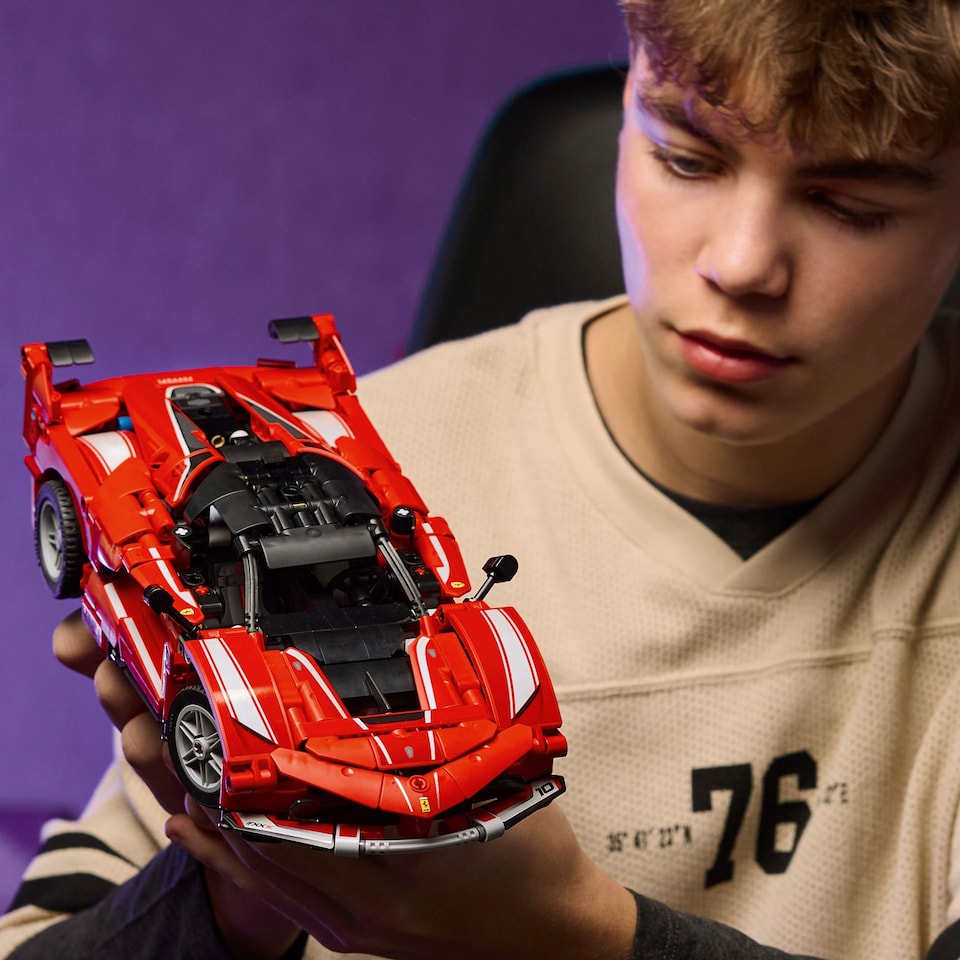 LEGO Technic 42212 Ferrari FXX K  1. kép