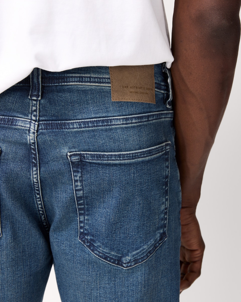 image 1 of F&F Cotton Rich FREEFIT® Slim Fit Jeans in Navy