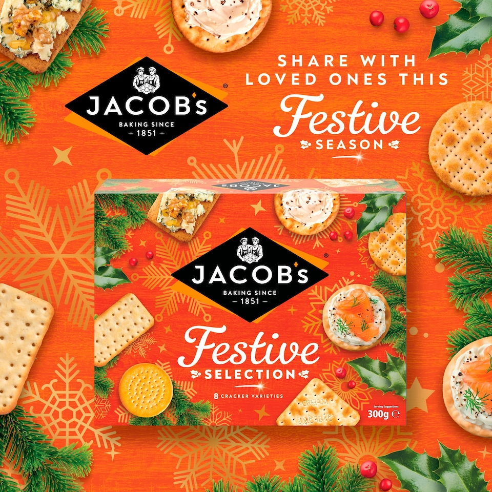 image 1 of Jacob's Biscuits for Cheese 8 Variety Cracker Selection 300g