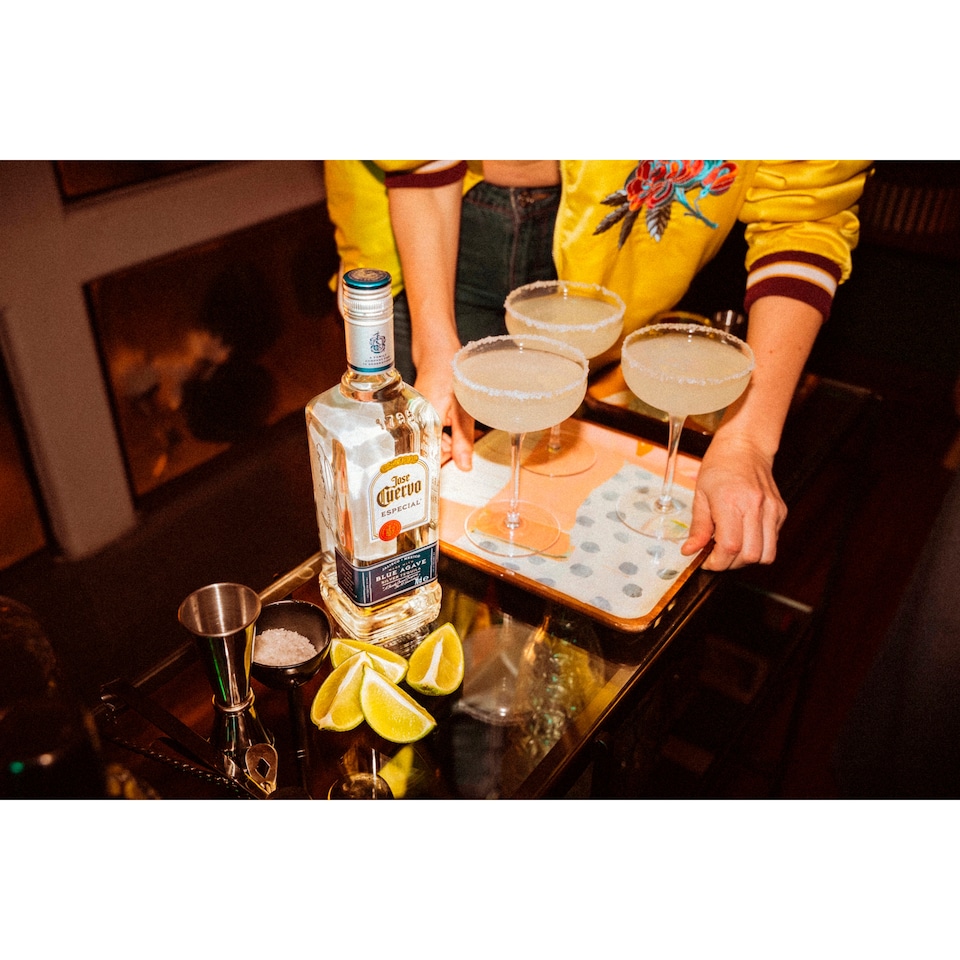image 1 of Jose Cuervo Especial Silver 70Cl