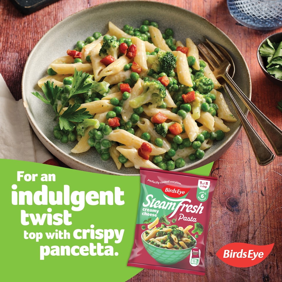 image 1 of Birds Eye Steamfresh Creamy Cheese Vegetable Pasta Meal for 1 400g