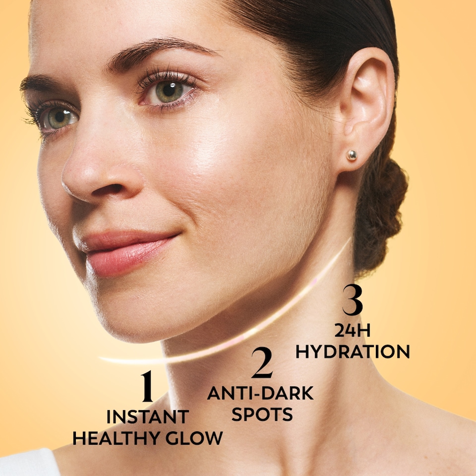 image 1 of Olay Vitamin C Brighten & Glow 3in1 Moisturising Fluid SPF50 50ml